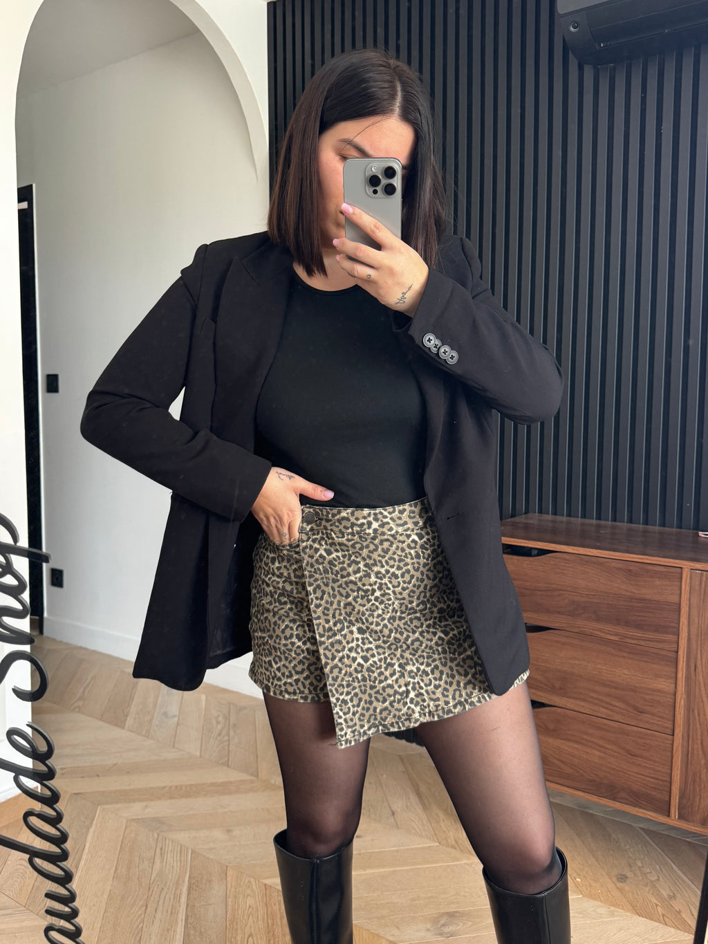 Short VICTOIRE